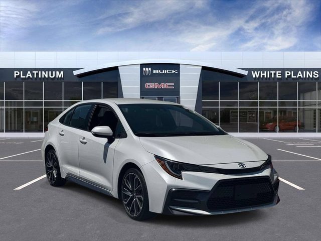 2022 Toyota Corolla SE FWD photo