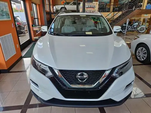 2022 Nissan Rogue Sport SL AWD photo