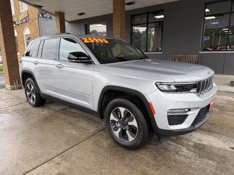 2022 Jeep Grand Cherokee  4WD photo
