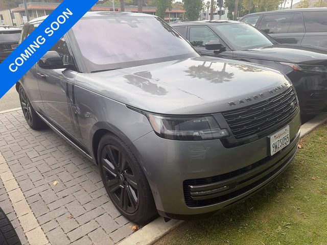 2023 Land Rover Range Rover SE AWD photo