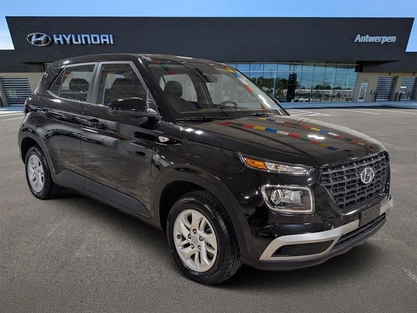 2023 Hyundai Venue SE FWD photo