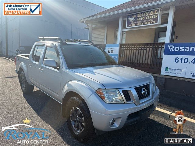 2015 Nissan Frontier PRO-4X 4WD photo