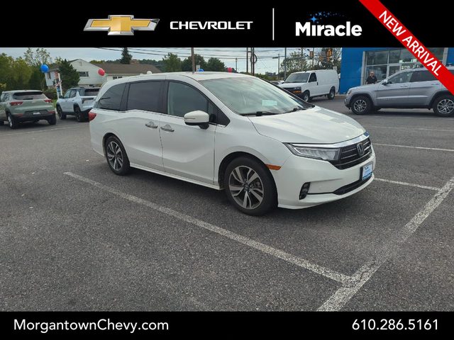 2023 Honda Odyssey Touring FWD photo