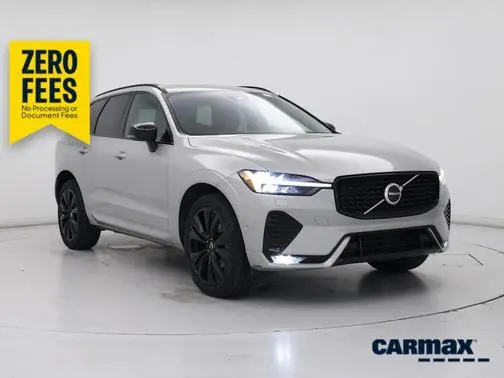 2023 Volvo XC60 Plus Dark Theme AWD photo