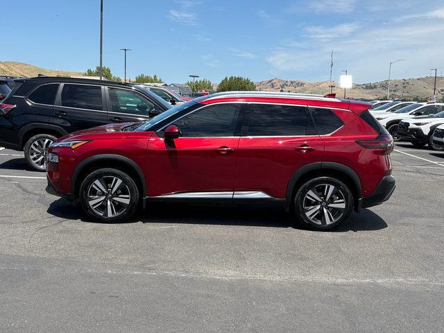 2023 Nissan Rogue SL FWD photo