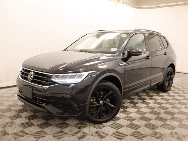 2023 Volkswagen Tiguan SE R-Line Black AWD photo