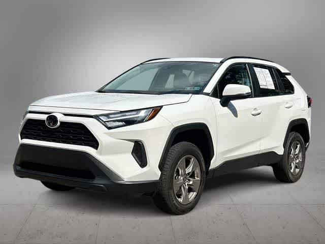 2022 Toyota RAV4 XLE AWD photo