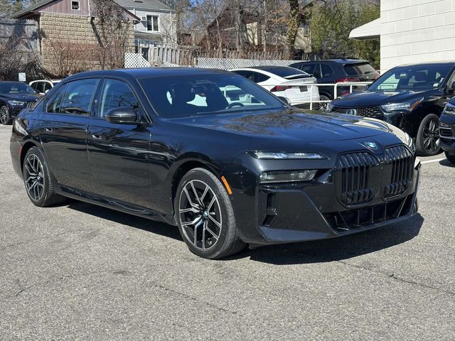 2023 BMW 7 Series 760i xDrive AWD photo