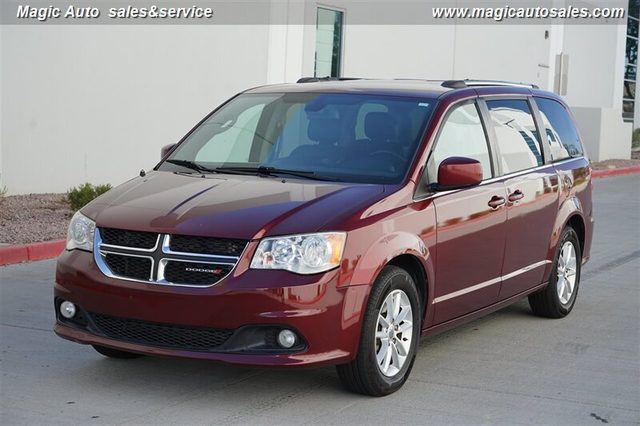 2020 Dodge Grand Caravan SXT FWD photo