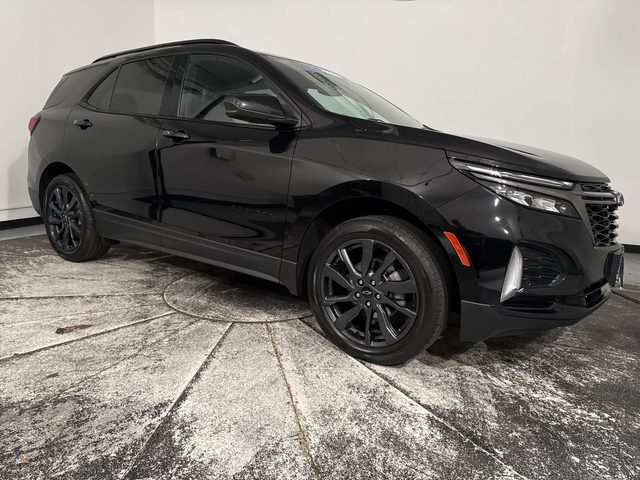 2023 Chevrolet Equinox RS FWD photo