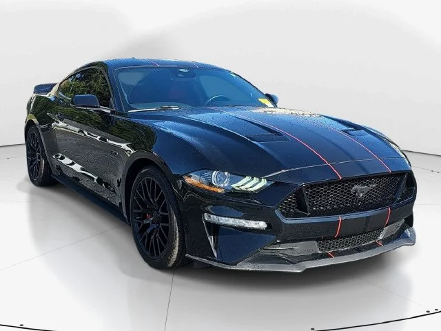 2022 Ford Mustang GT Premium RWD photo