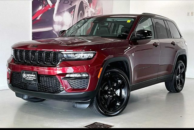 2023 Jeep Grand Cherokee Limited 4WD photo
