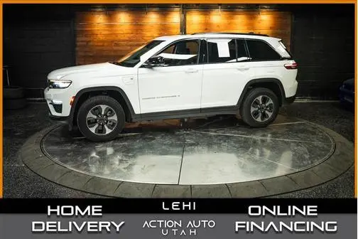 2022 Jeep Grand Cherokee  4WD photo