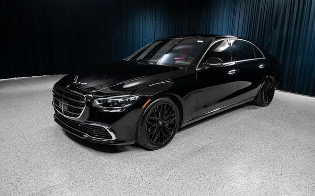 2023 Mercedes-Benz S-Class S 580 AWD photo