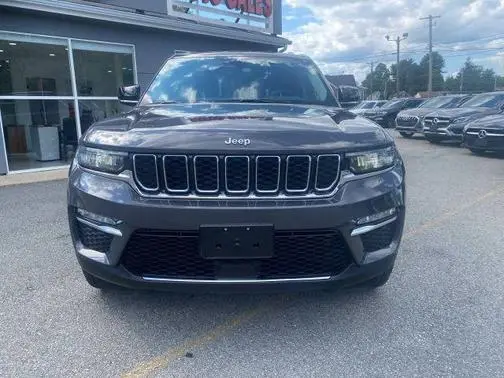 2022 Jeep Grand Cherokee 4WD photo