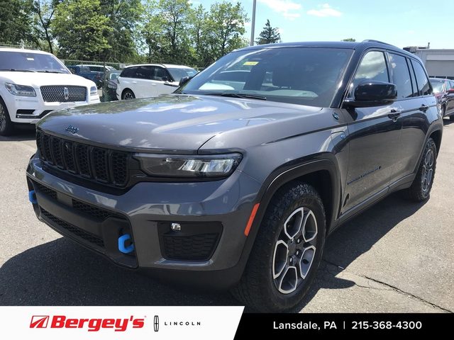 2022 Jeep Grand Cherokee Trailhawk 4WD photo