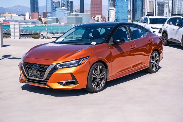 2022 Nissan Sentra SR FWD photo