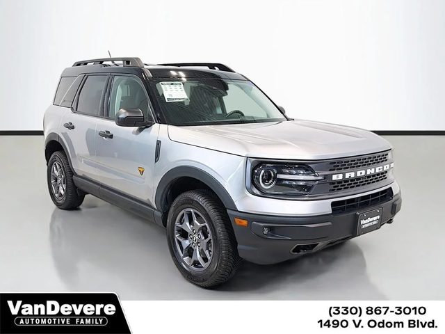 2022 Ford Bronco Sport Badlands 4WD photo