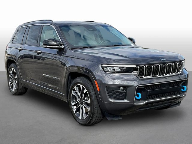 2022 Jeep Grand Cherokee Overland 4WD photo