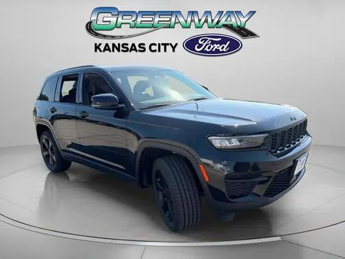 2023 Jeep Grand Cherokee Altitude 4WD photo