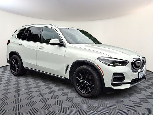 2023 BMW X5 xDrive40i AWD photo