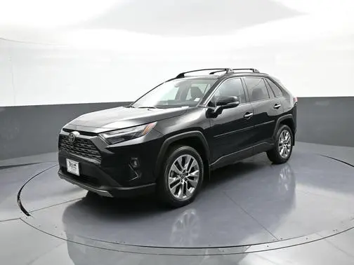 2022 Toyota RAV4 Limited AWD photo