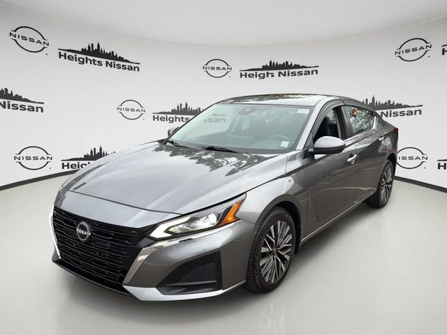 2023 Nissan Altima 2.5 SV AWD photo