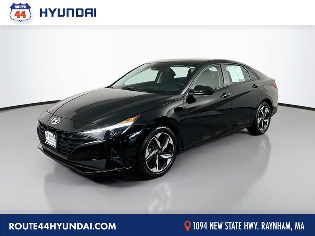 2023 Hyundai Elantra SEL FWD photo