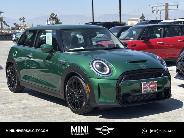2023 MINI Hardtop 2 Door Cooper S FWD photo