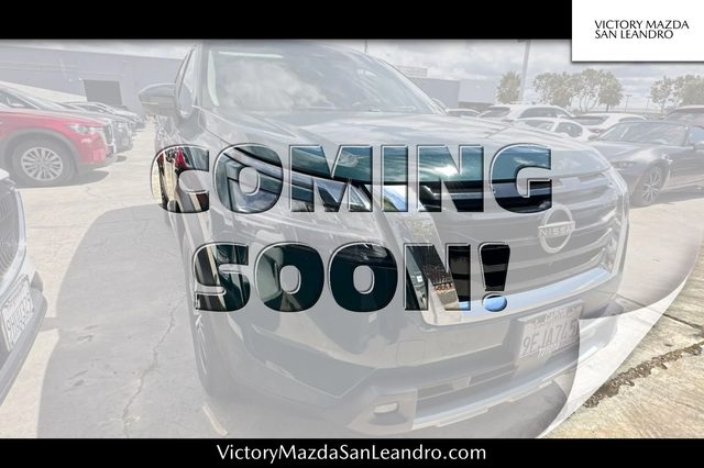 2023 Nissan Pathfinder Platinum FWD photo