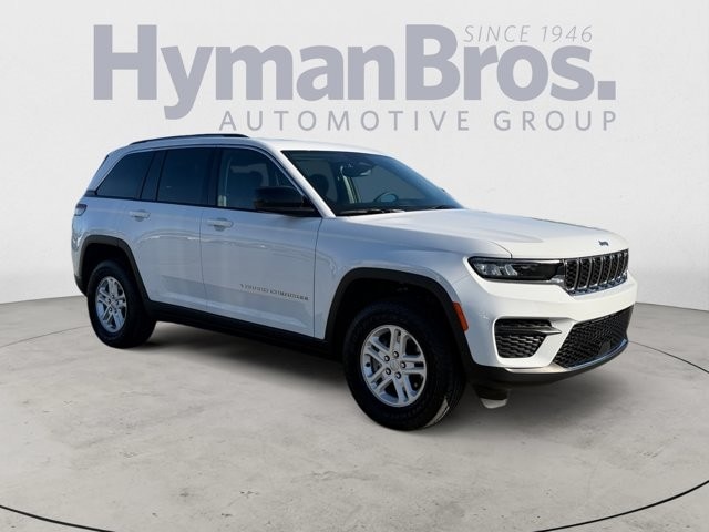 2023 Jeep Grand Cherokee Laredo RWD photo