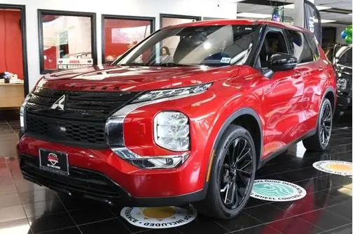 2022 Mitsubishi Outlander Black Edition 4WD photo