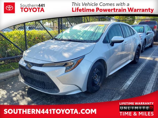 2022 Toyota Corolla LE FWD photo