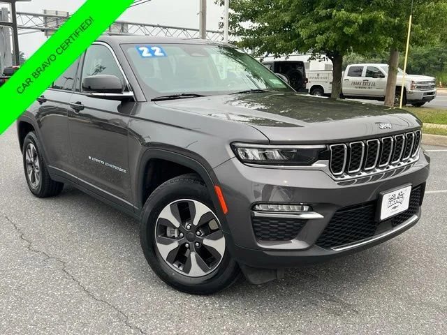 2022 Jeep Grand Cherokee 4WD photo