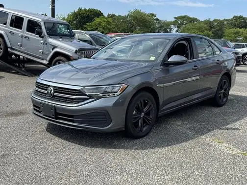 2023 Volkswagen Jetta SE FWD photo