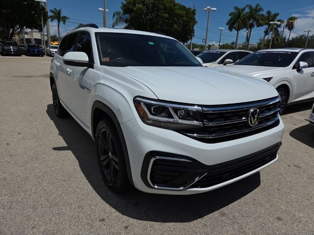 2021 Volkswagen Atlas 3.6L V6 SE w/Technology R-Line AWD photo