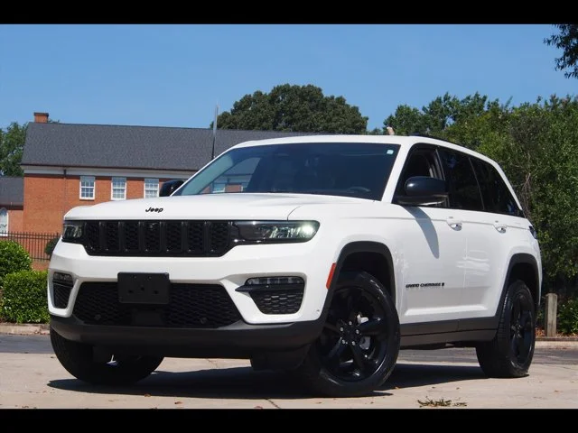 2023 Jeep Grand Cherokee Limited 4WD photo