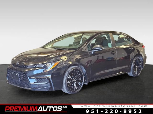 2022 Toyota Corolla SE Nightshade FWD photo