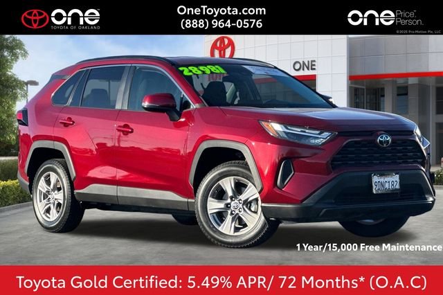 2022 Toyota RAV4 XLE AWD photo