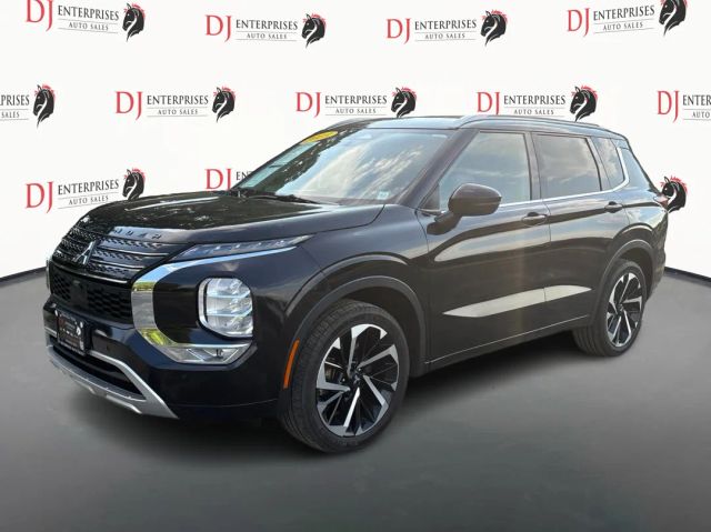 2023 Mitsubishi Outlander SEL FWD photo