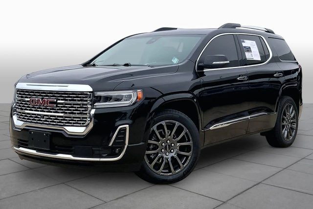 2023 GMC Acadia Denali AWD photo