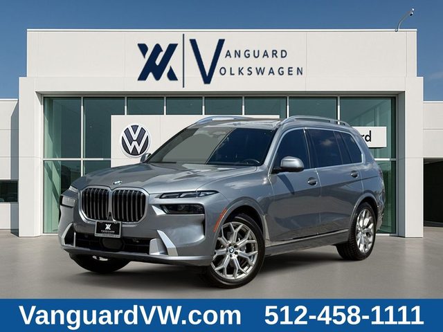 2023 BMW X7 xDrive40i AWD photo