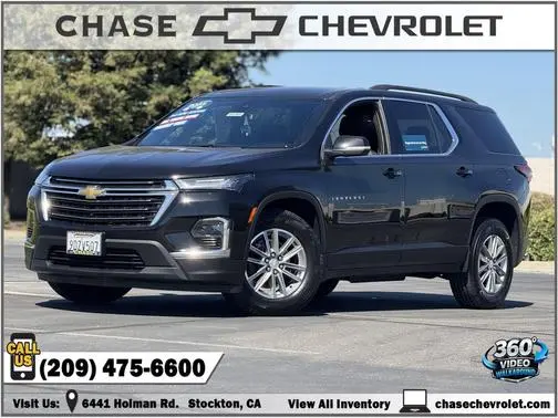 2023 Chevrolet Traverse LT Cloth AWD photo