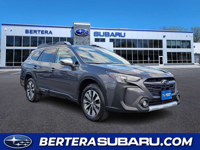 2023 Subaru Outback Touring XT AWD photo