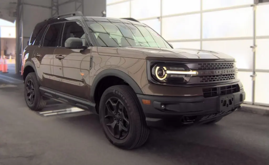 2022 Ford Bronco Sport Badlands 4WD photo