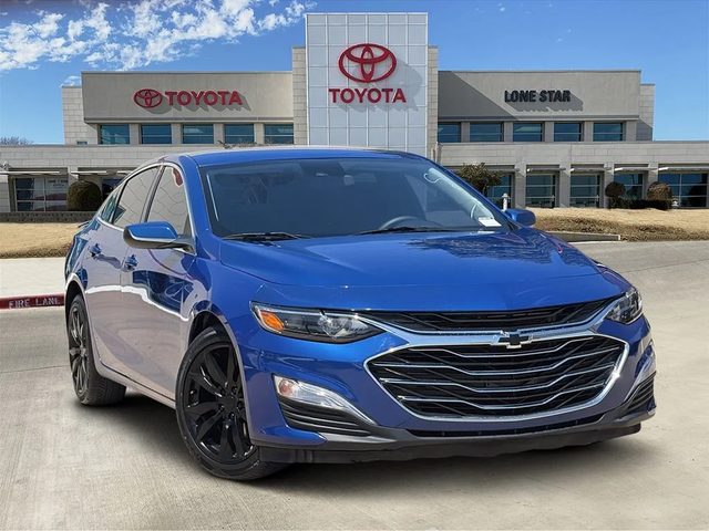2023 Chevrolet Malibu RS FWD photo