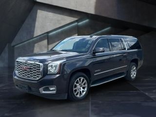 2018 GMC Yukon XL Denali RWD photo