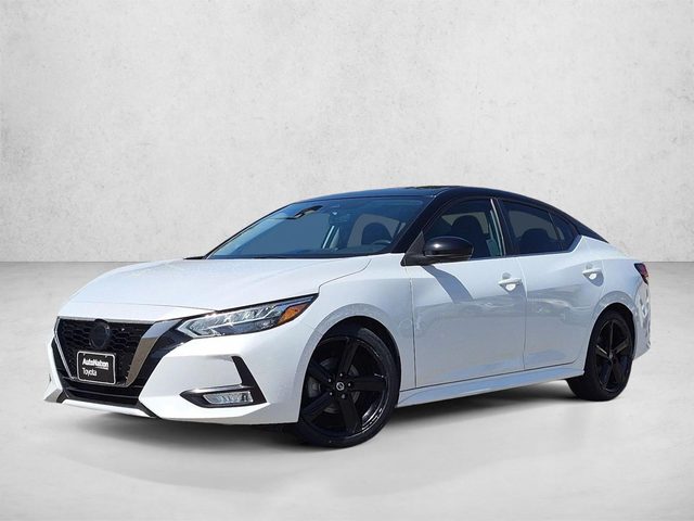 2022 Nissan Sentra SR FWD photo