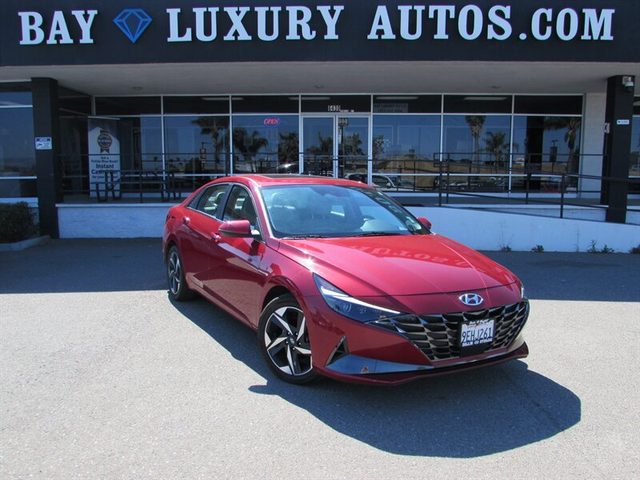 2023 Hyundai Elantra Limited FWD photo