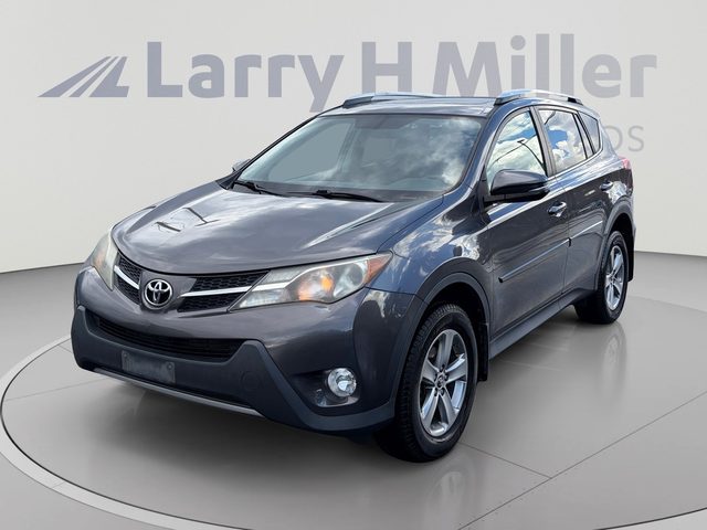 2015 Toyota RAV4 XLE AWD photo